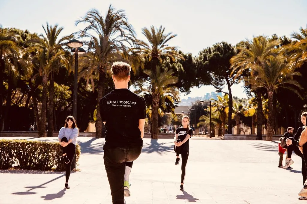 BuenoBootcamp outdoor fitness class at Palau de la Música